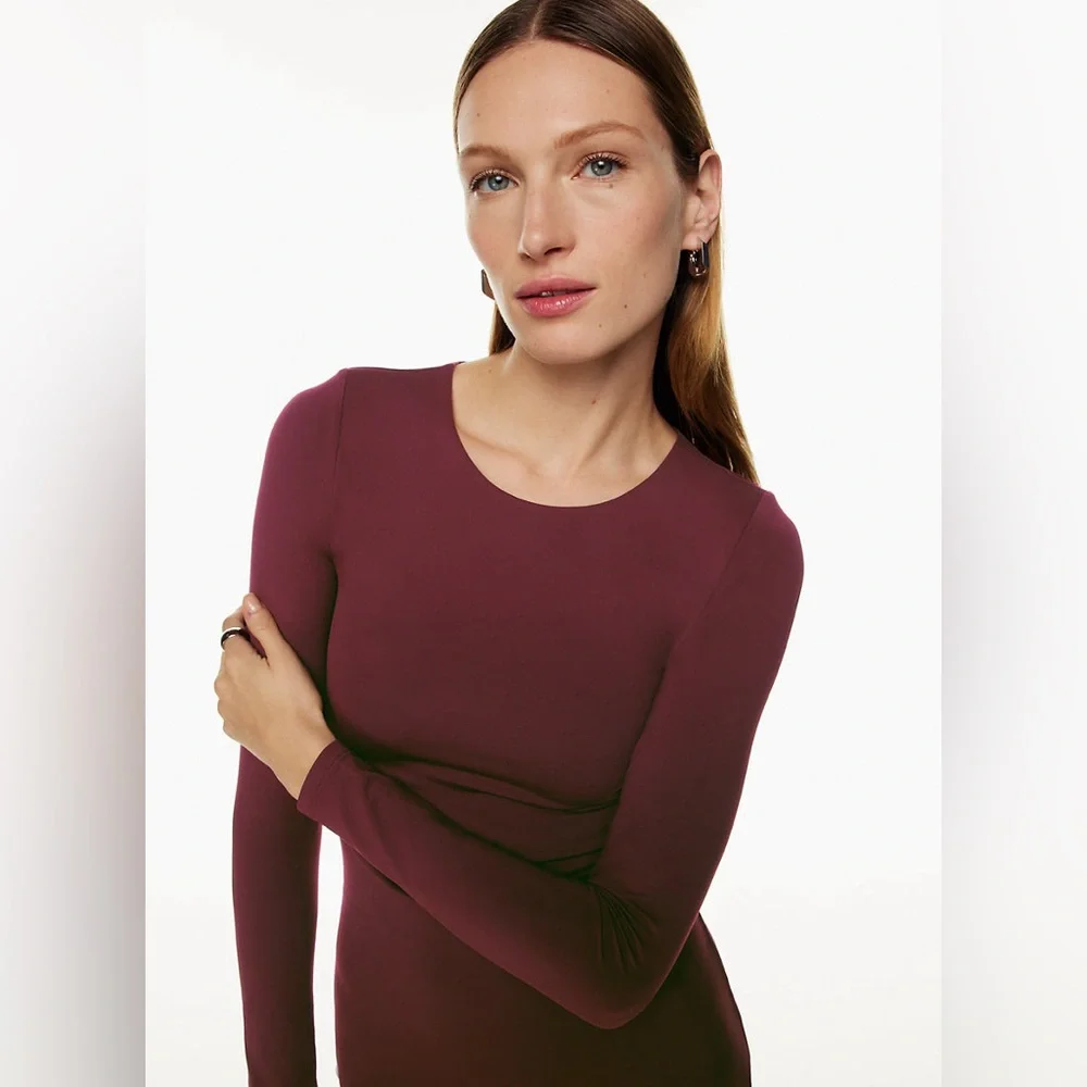 SOLD @ LOCAL CONSIGNMENT Aritzia Babaton Contour Crew Longsleeve Mini Dress NWT - Picture 4 of 7